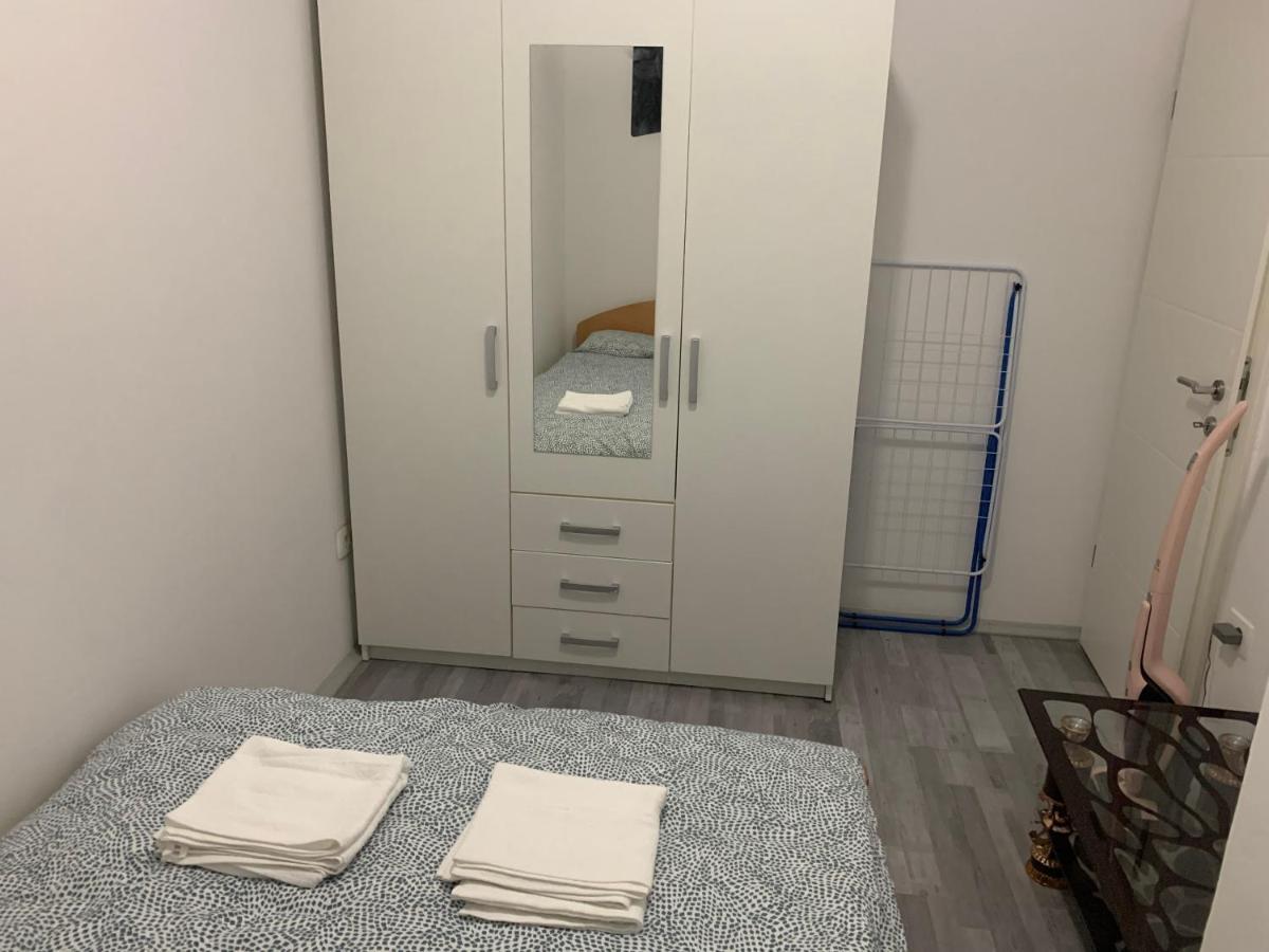 Apartment Old Town Izola Luaran gambar